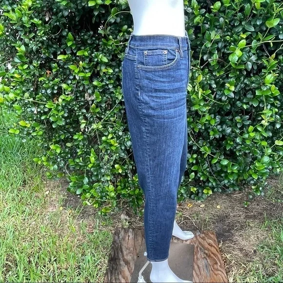 J crew toothpick dark wash tapered leg cropped stretchy mid rise jeans - Picture 4 of 10